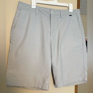 Men's Light Gray Shorts Travis Mathew - Size 34. Excellent condiction.